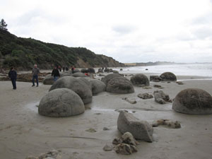 たくさんの大きな岩